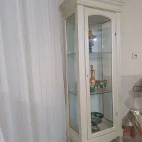 بوفه نو پشت آینه