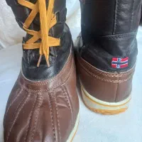 پوتین اورجینال کوهنوردی هلی هانسن نروژ