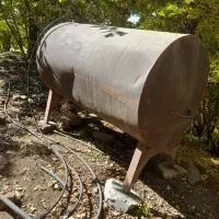 تانکر اب ۲۰۰ لیتری در حدنو