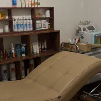 ناخن کار مژه فیشال پاکسازی رنگ و مش میکاپ و...|خدمات آرایشگری و زیبایی|تهران, تهرانپارس غربی|دیوار