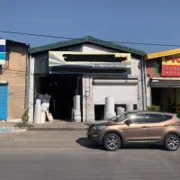 سوله و مغازه بر اصلی سیاه سنگ