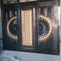 درب آهن حیاطی حیاط اهنی خانه گاراژی