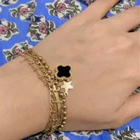 دستبند و گوشواره