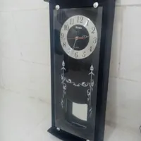 ساعت دیواری،چراغ خواب،گل خشک