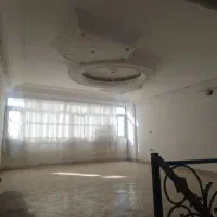 آپارتمان 120متری حاشیه باهنر دوخواب