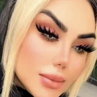 کاشت مژه فقط 100و 180تومن|خدمات آرایشگری و زیبایی|شیراز, فضل‌آباد|دیوار