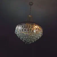 لوستر و دیوارکوب