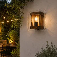 لوستر شکیل چوبی کلاسیک
