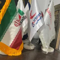 تعدادی پرچم رومیزی پایه سنگی نو