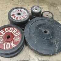 میز پرس سینه چند کاره به همراه میله و 80کیلو وزنه|تجهیزات ورزشی|تهران, شهرک آزادی|دیوار