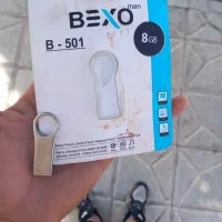 فلش ۸گیگ با جعبه
