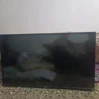 LG 43  صفحه صربه خورده|تلویزیون و پروژکتور|بوشهر, |دیوار