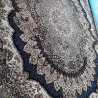 ۳عدد فرش ۱۲متری ودو عدد پشتی