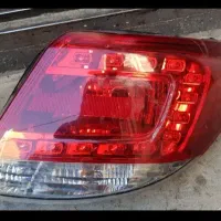 چراغ عقب دنا