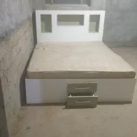 تخت خواب دو نفره