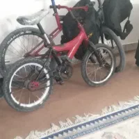 یک عدد دوچرخه 16 تمیز و سالم سرعتی