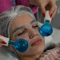 پوست و مو|خدمات آرایشگری و زیبایی|اصفهان, باغ فدک|دیوار