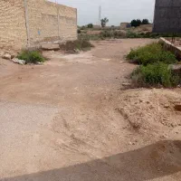 زمین ۳۰۰ متری