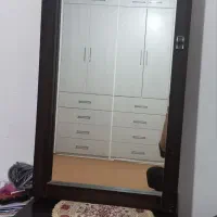 آینه کمد دار