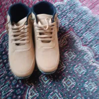 کفش|کیف، کفش، کمربند|جوانرود, |دیوار