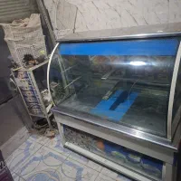 یخچال شیشه خم