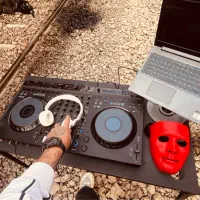 دیجی dj دی جی مراسمات شما با بهترین قیمت بودجه شما