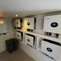 برق اضطراری و سیستم‌های خورشیدی / پنل خورشیدی