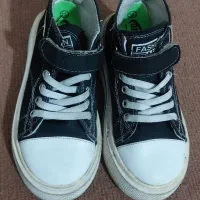 کفش بچه گونه