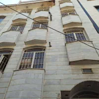 سه طبقه دربستی