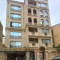 ۱۴۵متر/پنجره قدی/دارای ۸۰۰میلیون وام مسکن/کلبه