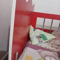 تخت بچه بفروش میرسد