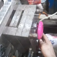 کارگرساده/اپراتور دستگاه تزریق پلاستیک