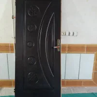 درب درجه یک بهمراه قفل جنس خوب