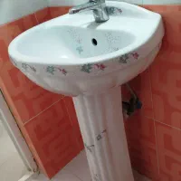 فروش فوری روشویی میزتلویزیون