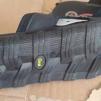 دمپایی|کیف، کفش، کمربند|اصفهان, باتون|دیوار