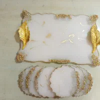 سینی پذیرایی شاین دار و زیر استکانی جهیزیه عروس