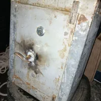 گاوصندوق سالم