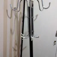 چوب لباسی فلزی ایستاده