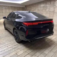 کی ام سیj7 مدل ۱۴۰۲