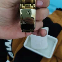 ساعت نواداس|ساعت|شهریار, شهریار|دیوار