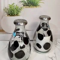 شیشه شیر شیشه ایی