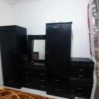 تخت و کمد چوبی