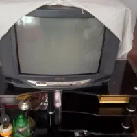 تلویزیون وزیر تلویزیون ودستگاه دیجیتال|تلویزیون و پروژکتور|سنندج, |دیوار