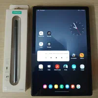 تبلت سامسونگ 10.5 اینچی A8 به همراه قلم