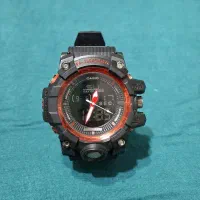 دو عدد ساعت مچی اسپورت (کاسیو جی‌شاک و مایماشی)