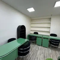 اجاره میزناخن تخت مژه فشیال صندلی رنگ اتاق سالن