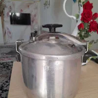 دیگ زودپز 10 لیتری|ظروف پخت‌وپز|تهران, آذری|دیوار