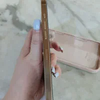 گوشی آیفون ۱۶طرح