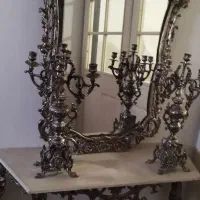 آینه و شمعدان