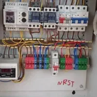 برقکاری سیم کشی اتصال عیب یابی نصب